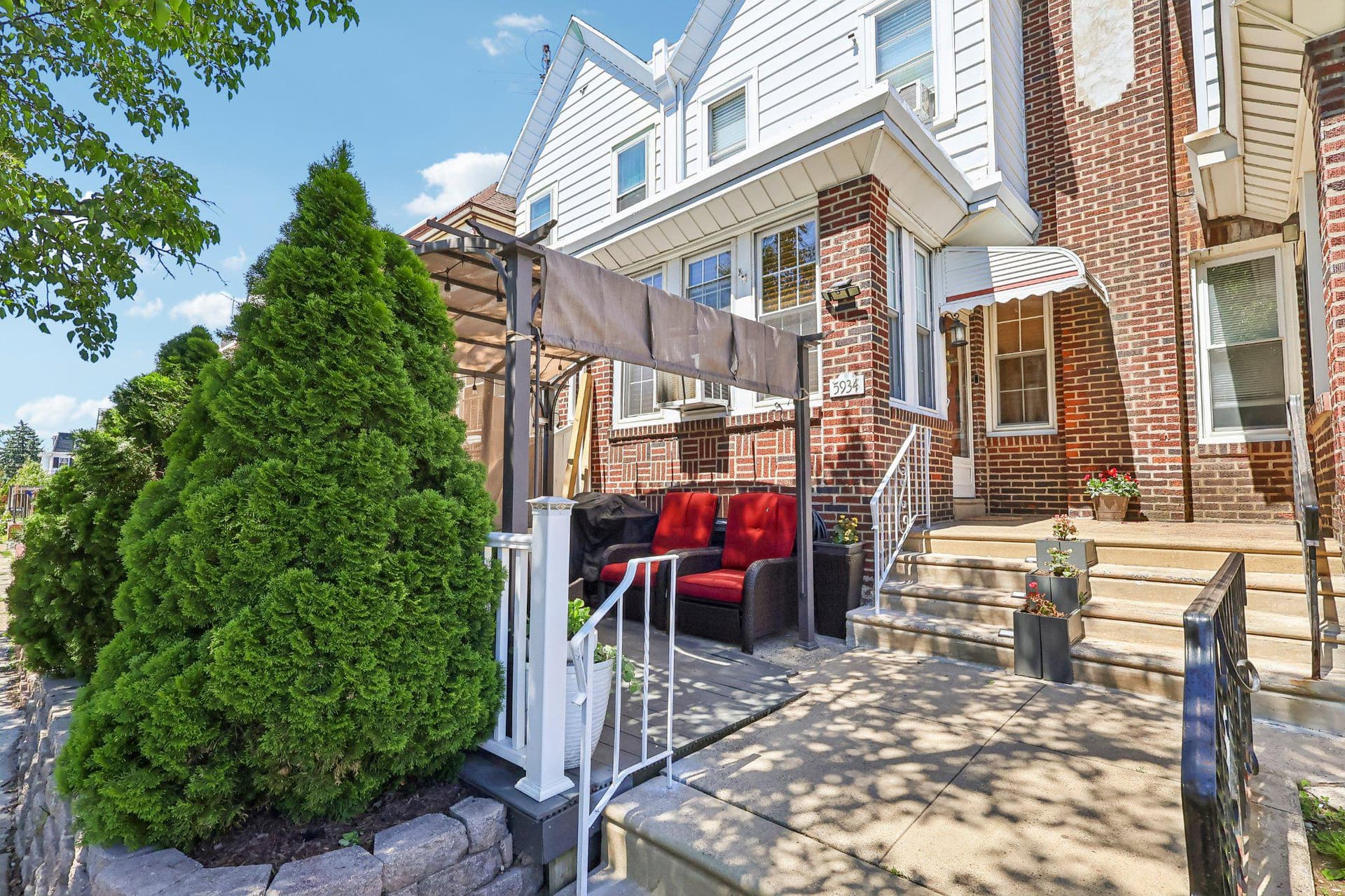 5934 Reach Street photo 3