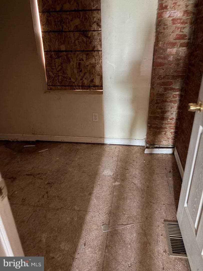 2604 Jasper Street photo 6