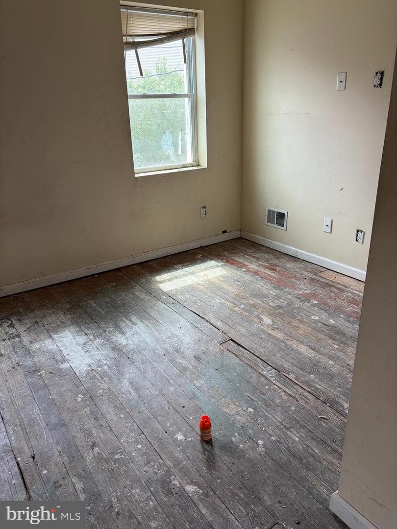 2604 Jasper Street photo 8