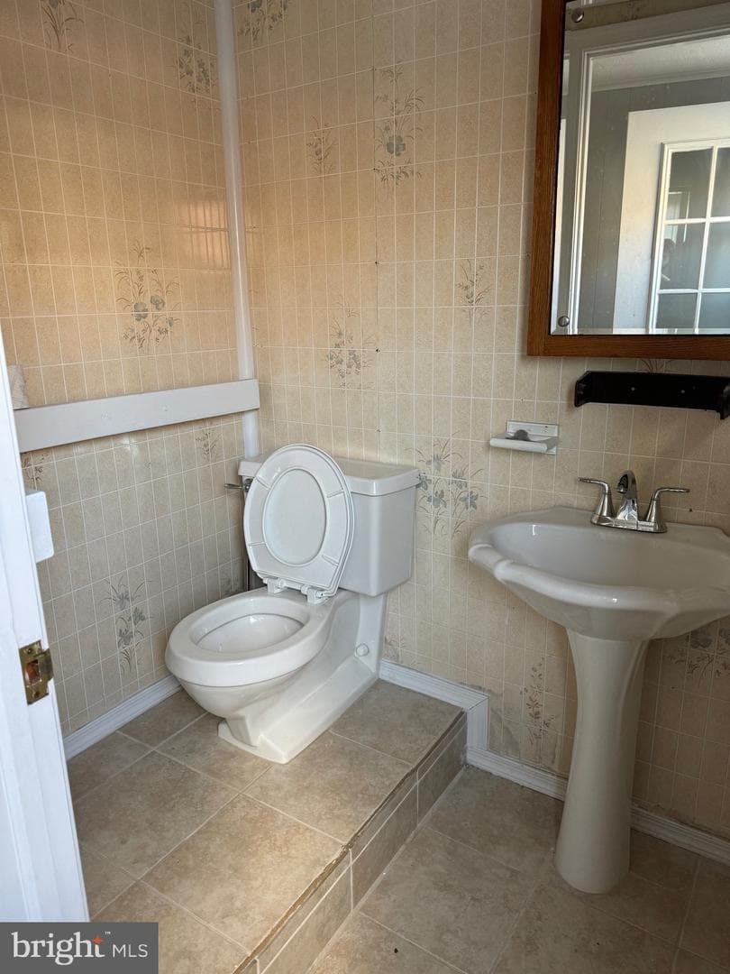 7221 Oakland Street photo 12