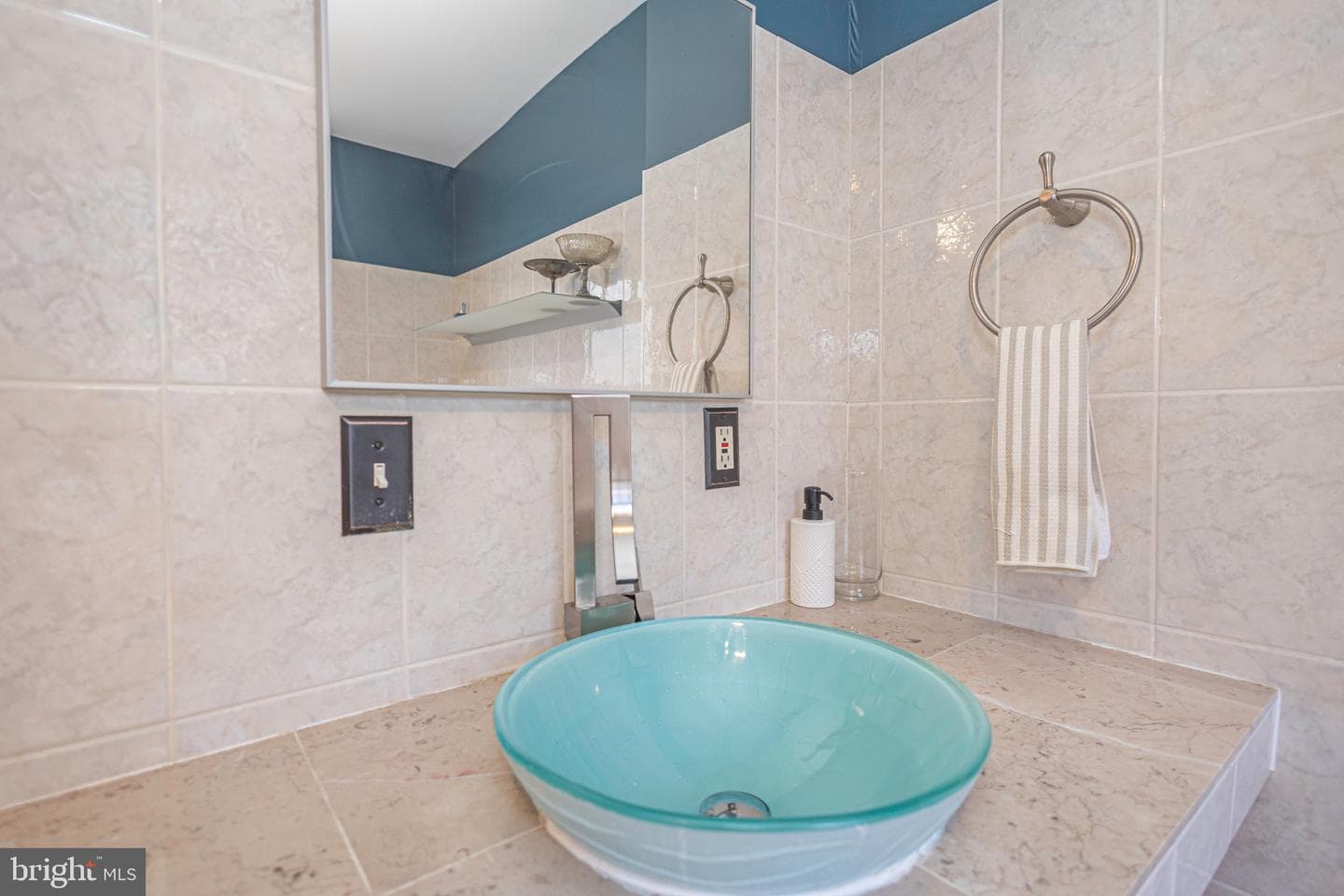 4323 Fleming Street photo 24