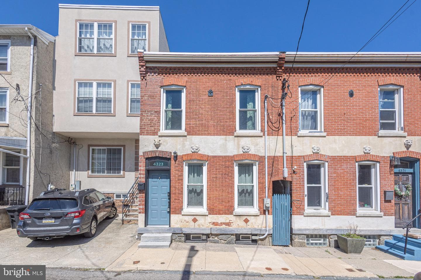 4323 Fleming Street photo 4