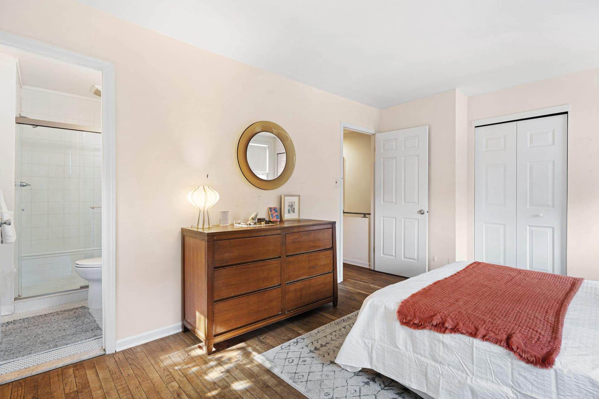 217 Titan Street photo 15