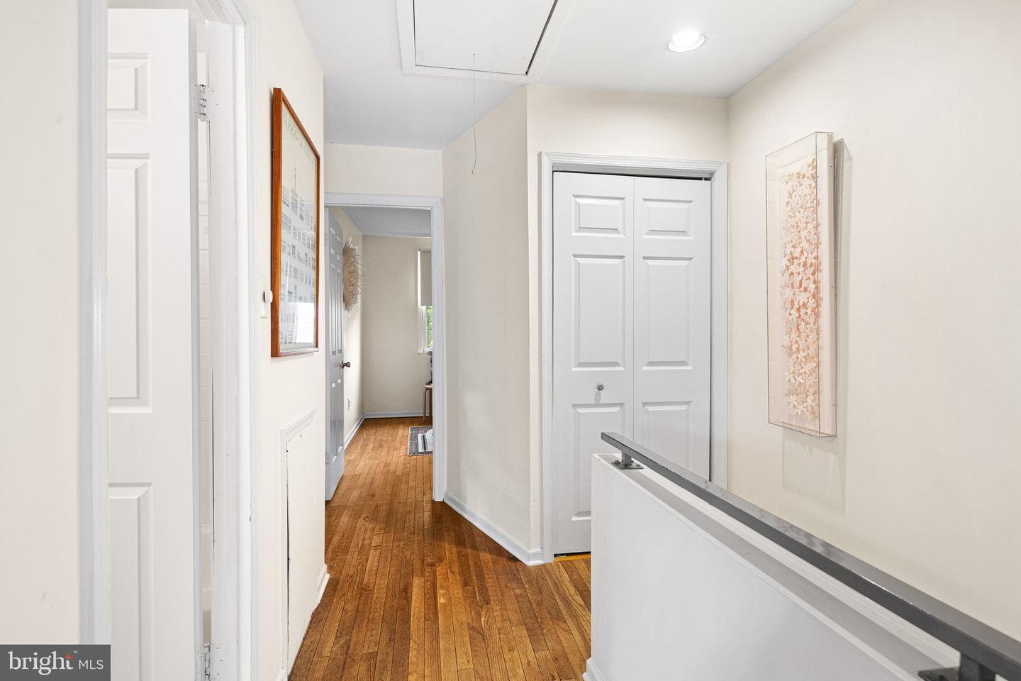 217 Titan Street photo 18