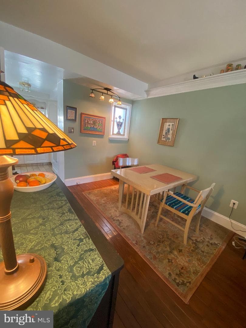 2719 E Birch Street photo 10