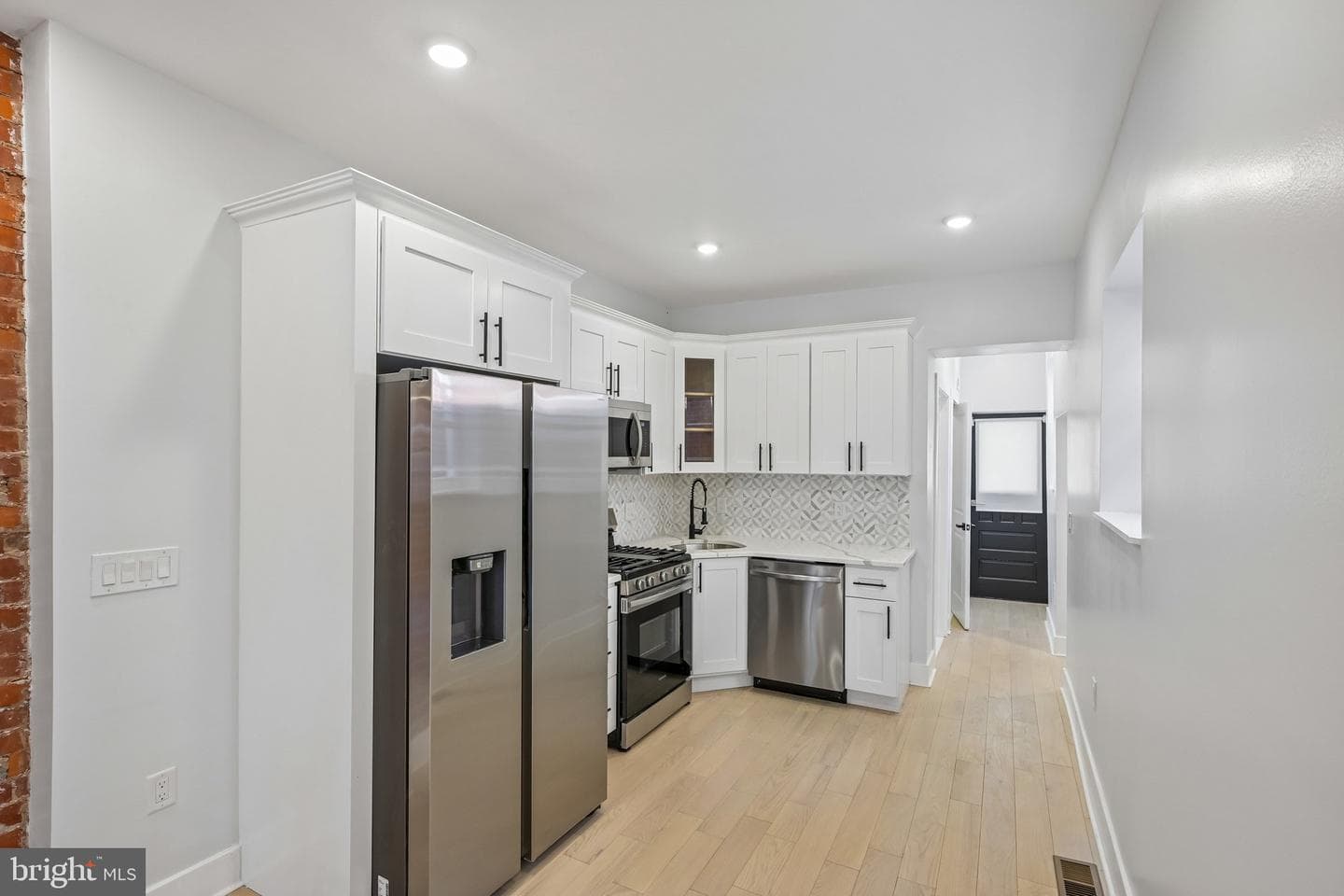 2984 Cedar Street photo 14