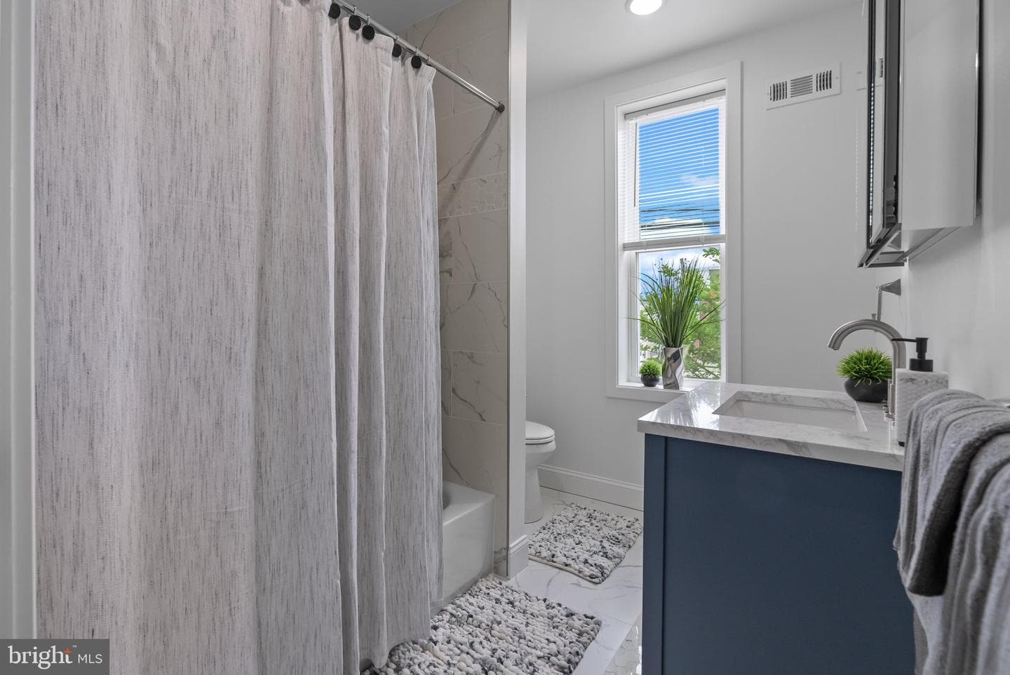 5355 Osage Avenue photo 24