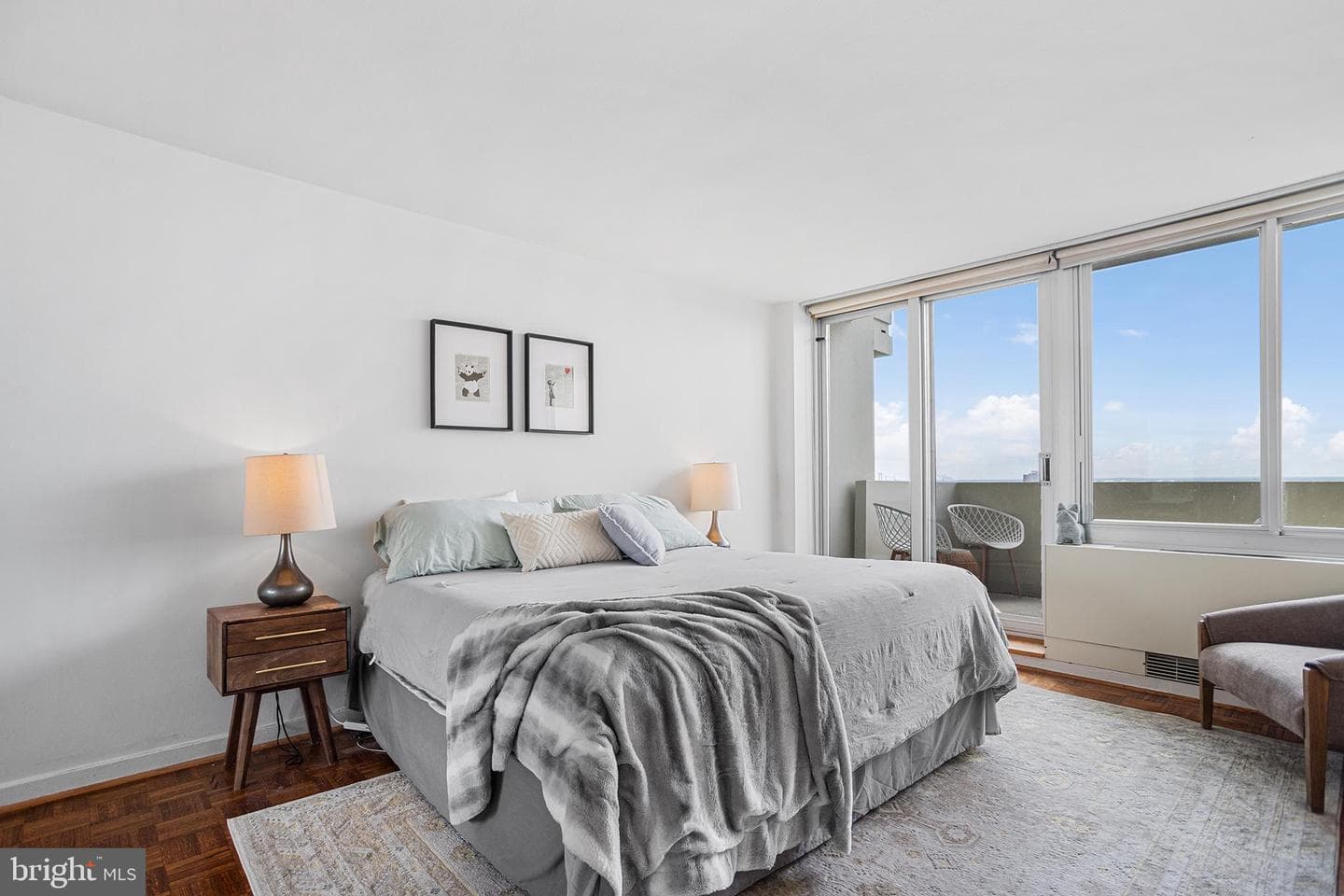 604 S Washington Square #2311 photo 15