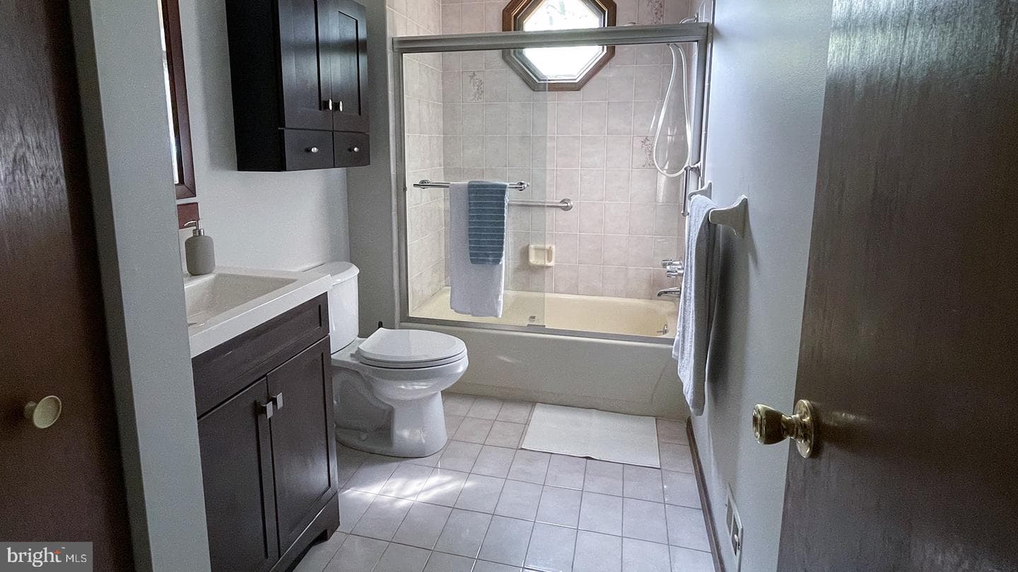 924 Clyde Lane photo 21
