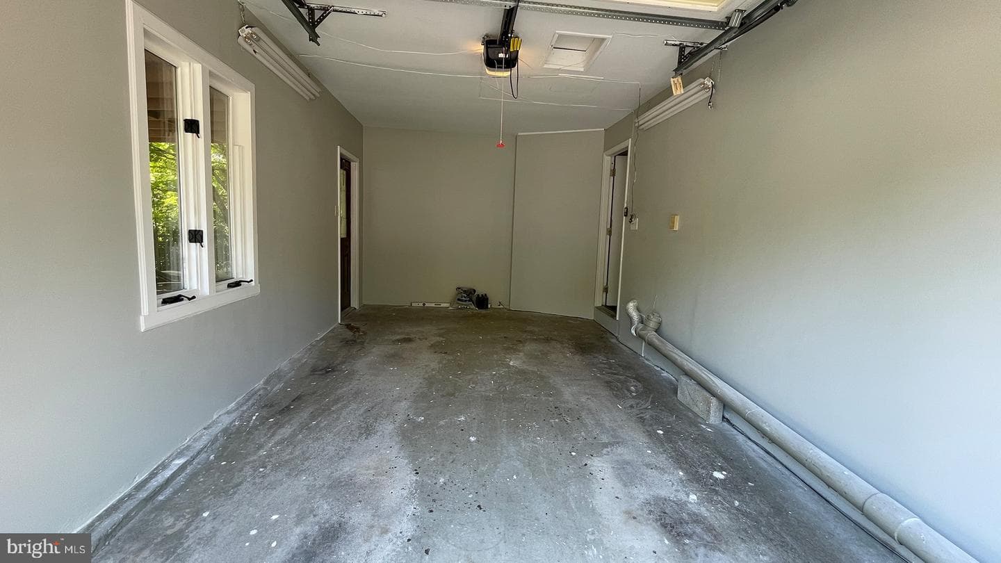 924 Clyde Lane photo 28