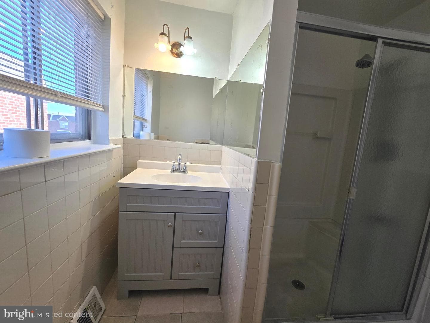2119 Hoffnagle Street photo 24
