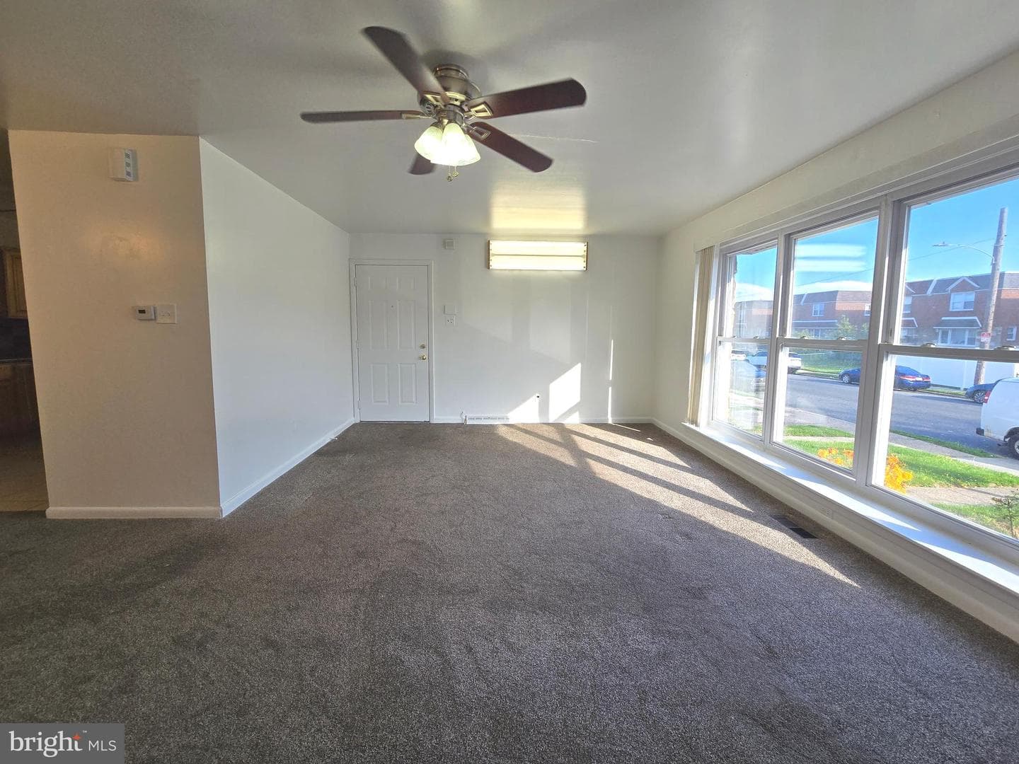 2119 Hoffnagle Street photo 3