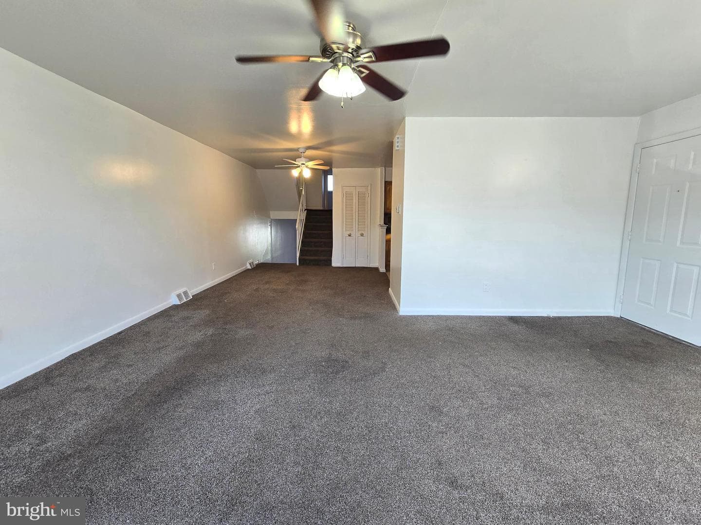 2119 Hoffnagle Street photo 4