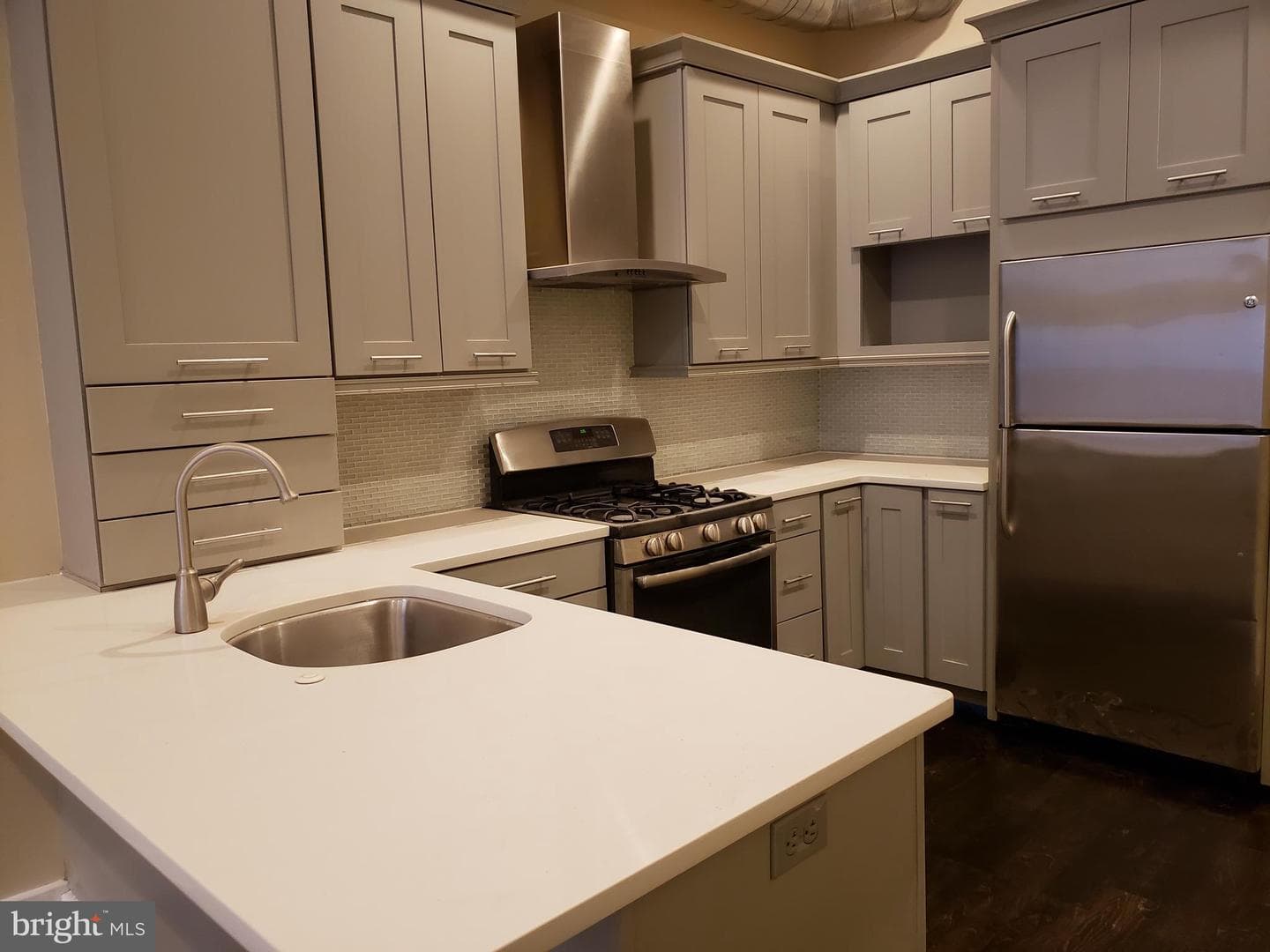 142 N 2nd Street #1b photo 9
