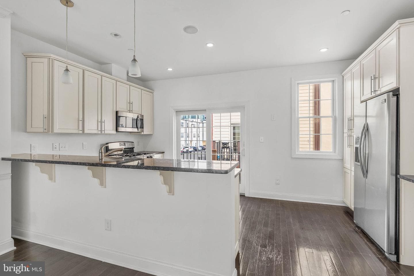 1015 N 3rd Street #h photo 6