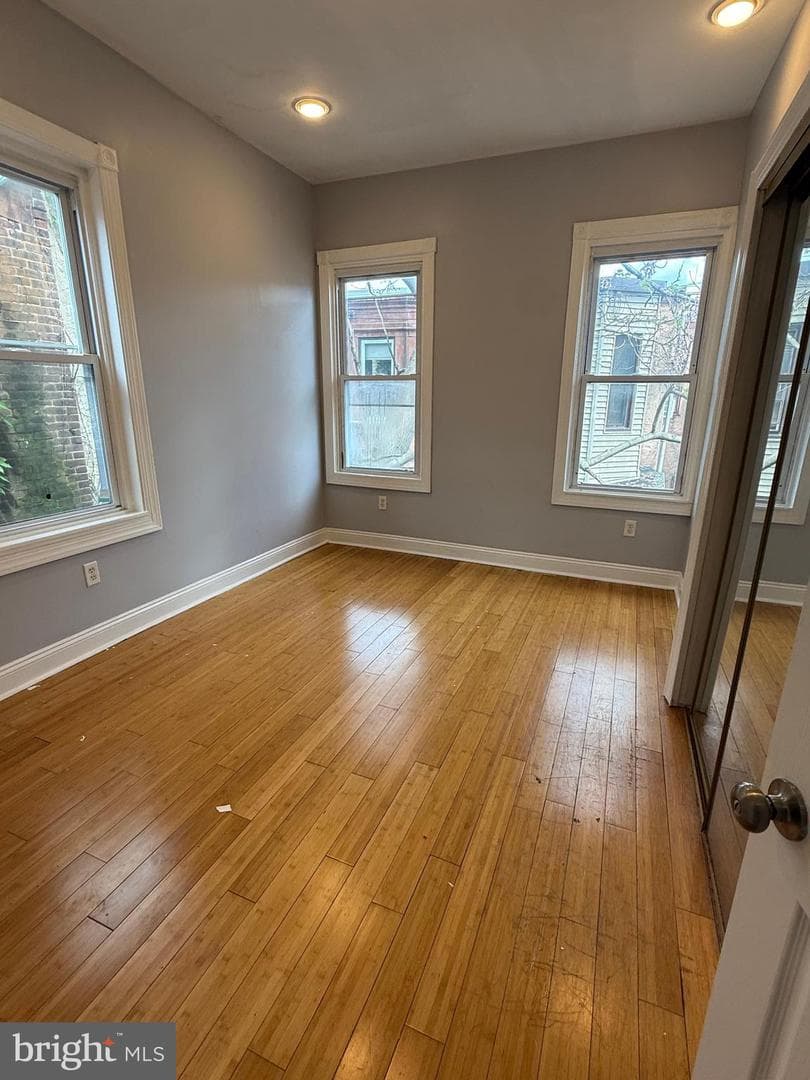 1545 N Newkirk Street photo 15