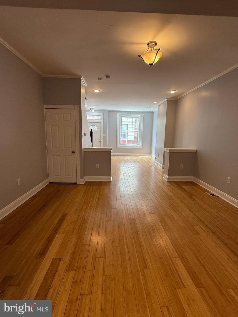 1545 N Newkirk Street photo 29