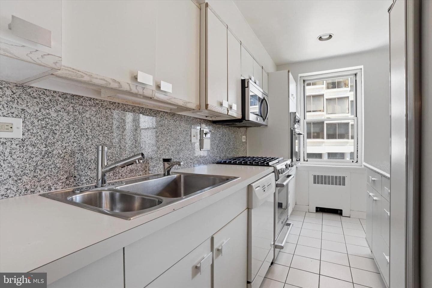 220 W Rittenhouse Square #22c photo 12
