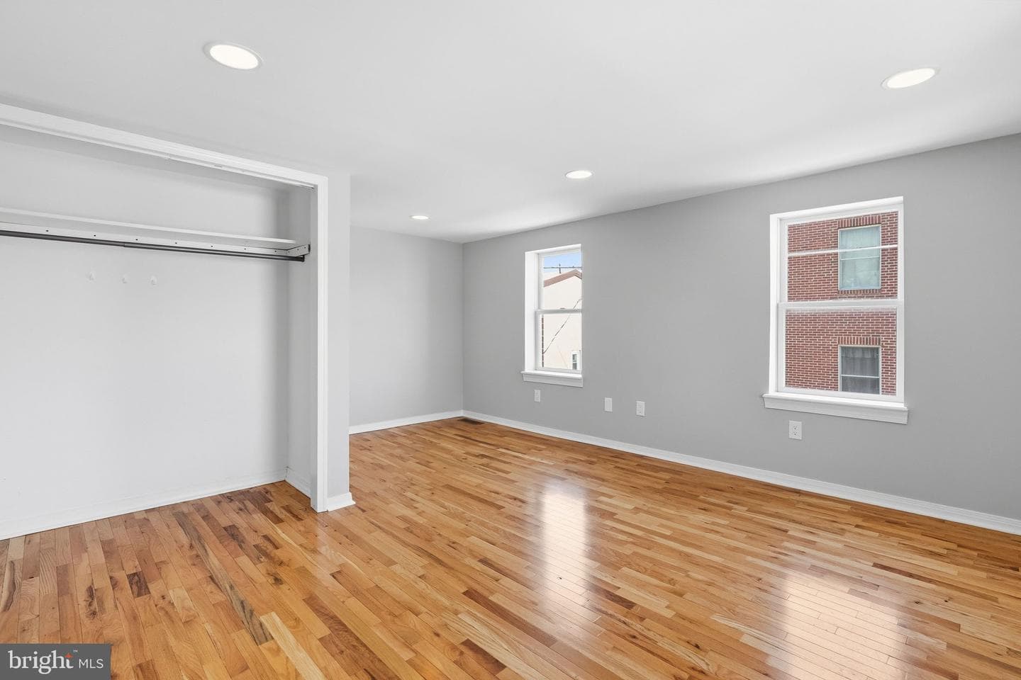 2535 Tilton Street photo 13