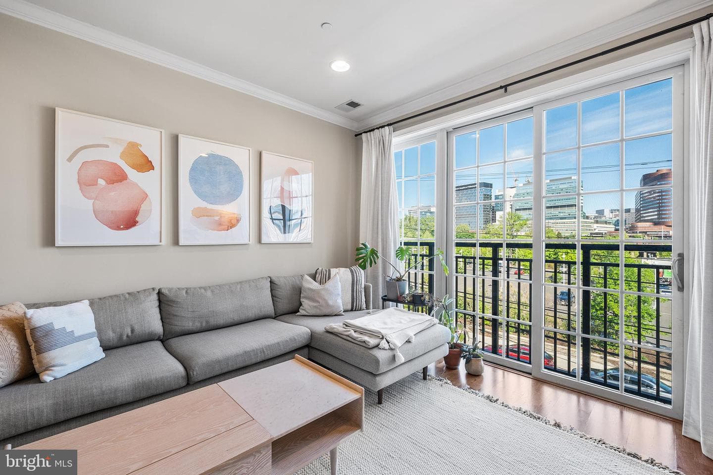 700 Commodore Court #2718 photo 14