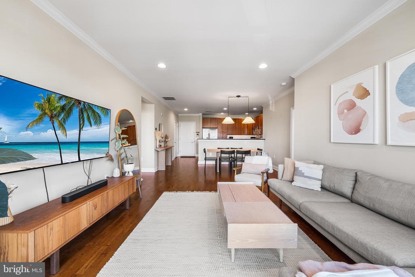700 Commodore Court #2718 photo 9