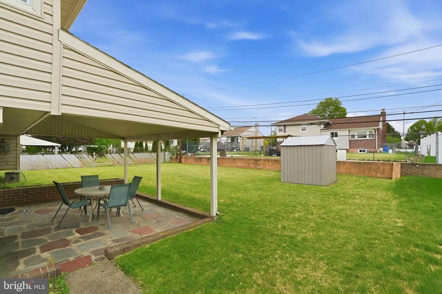 9960 Wistaria Street photo 32