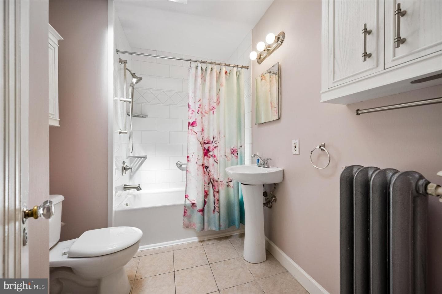 219 W Sedgwick Street photo 12