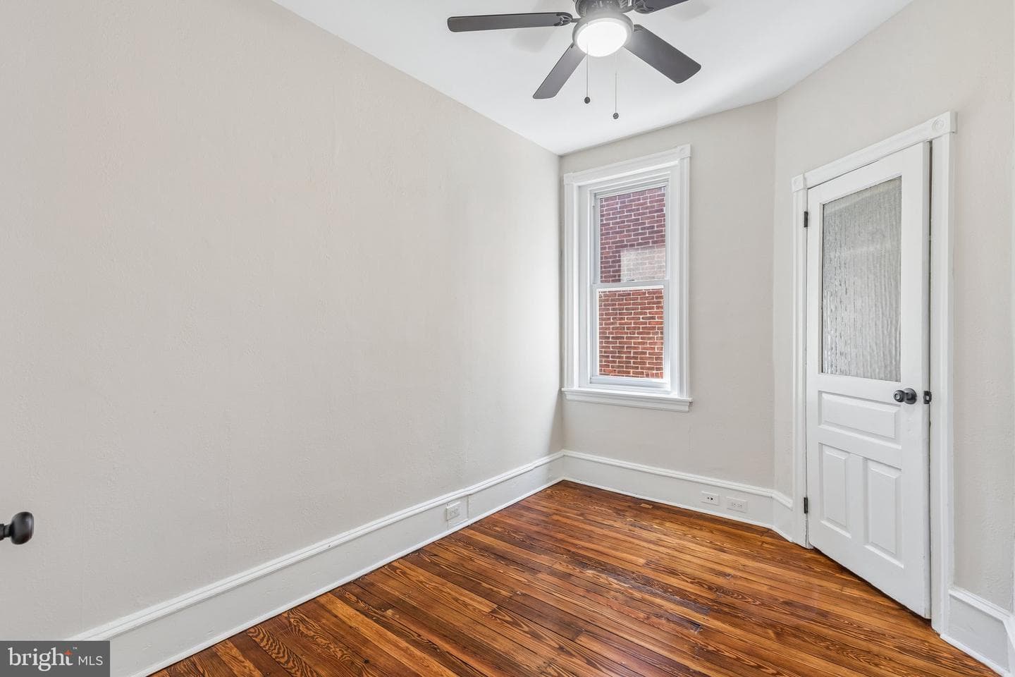 6122 Ross Street photo 22