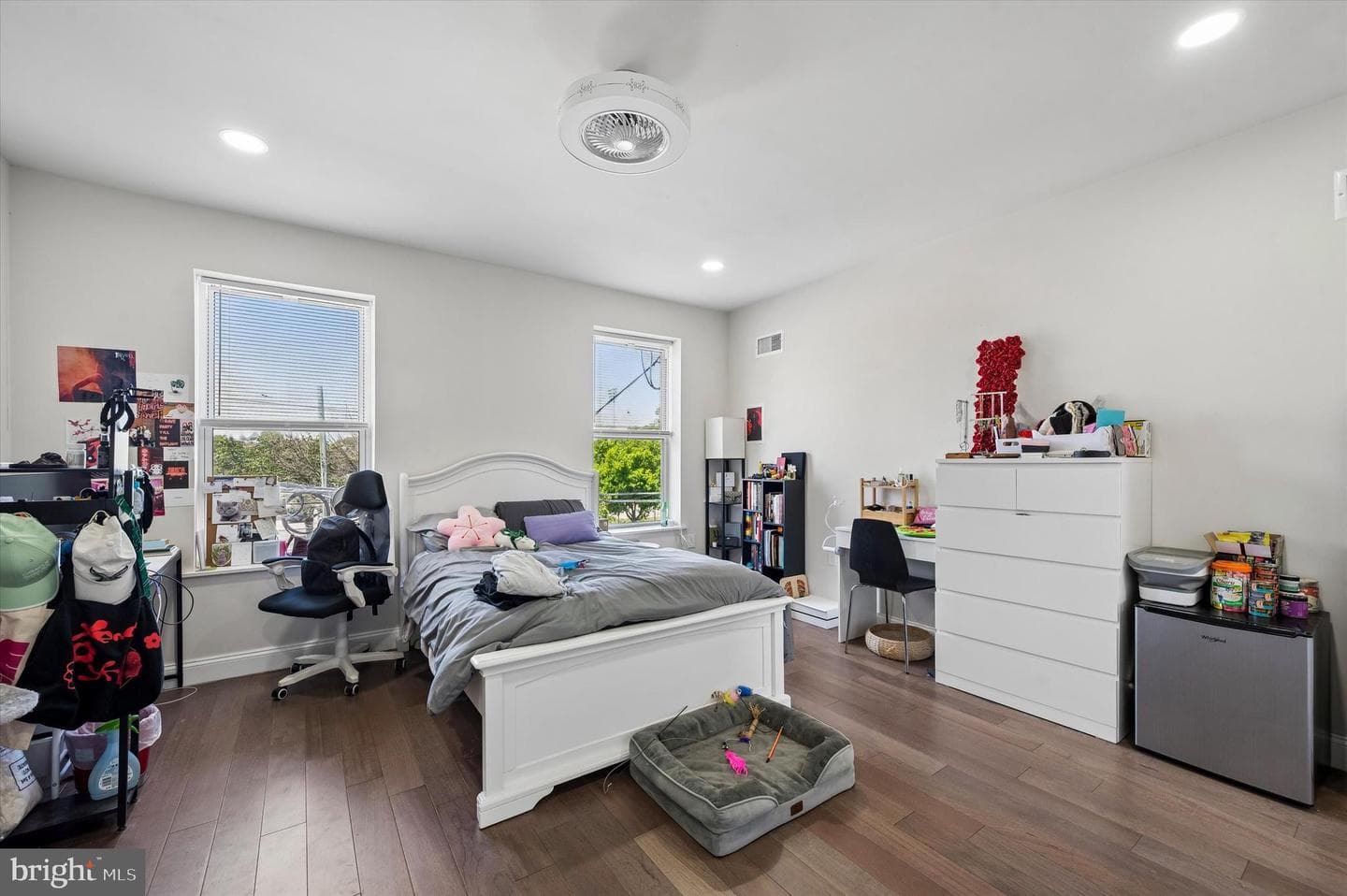 4250 Powelton Avenue photo 8