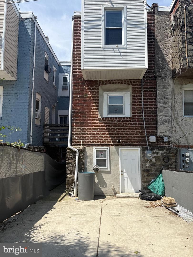 1711 Belfield Avenue photo 3