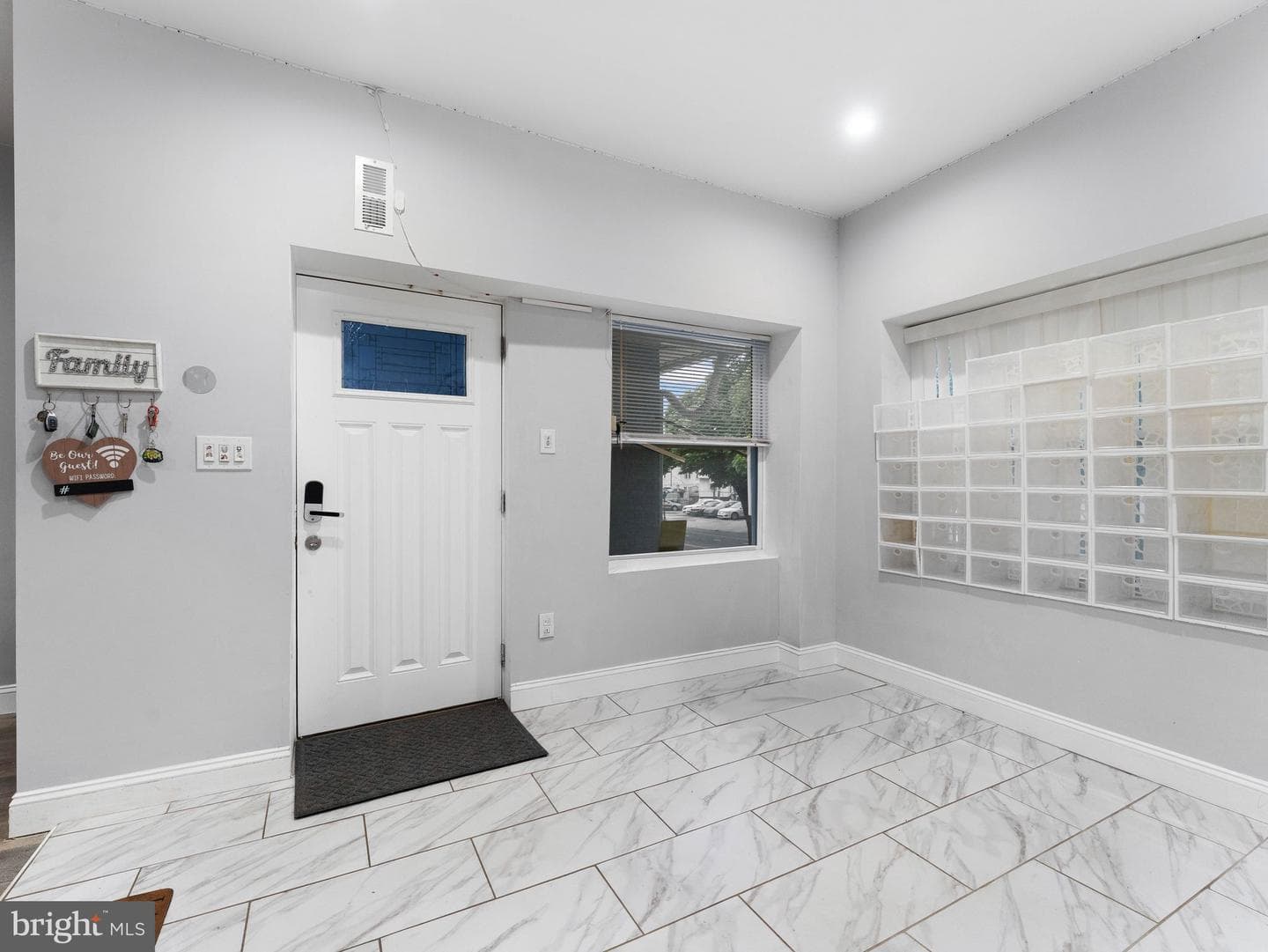 1711 Belfield Avenue photo 5