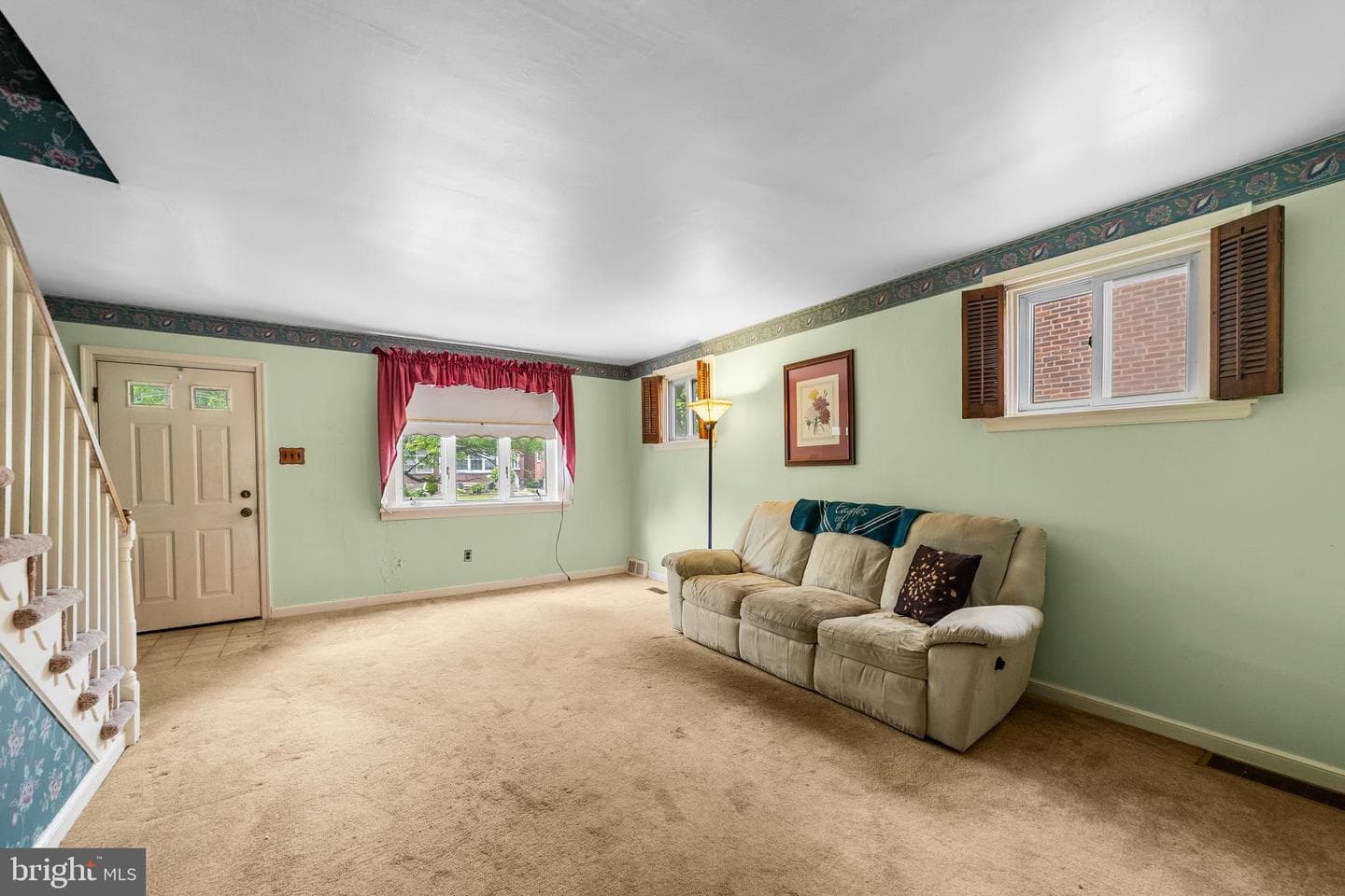 1845 Stanwood Street photo 6