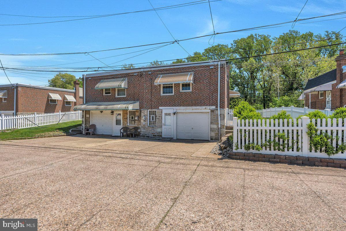 8104 Lexington Avenue photo 34