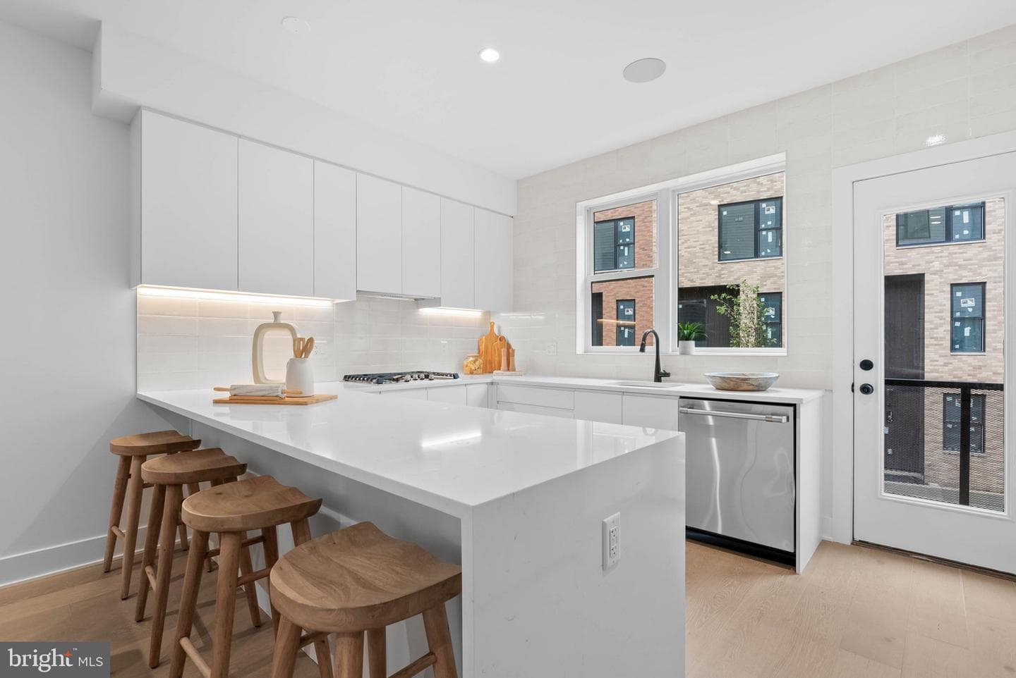 654 Fairmount Avenue #model, Philadelphia