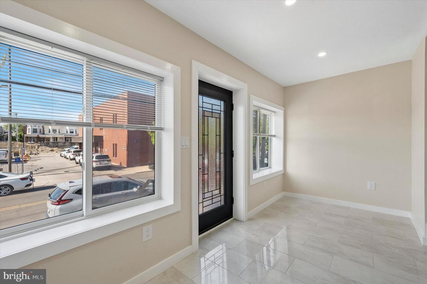 5511 Pine Street photo 4