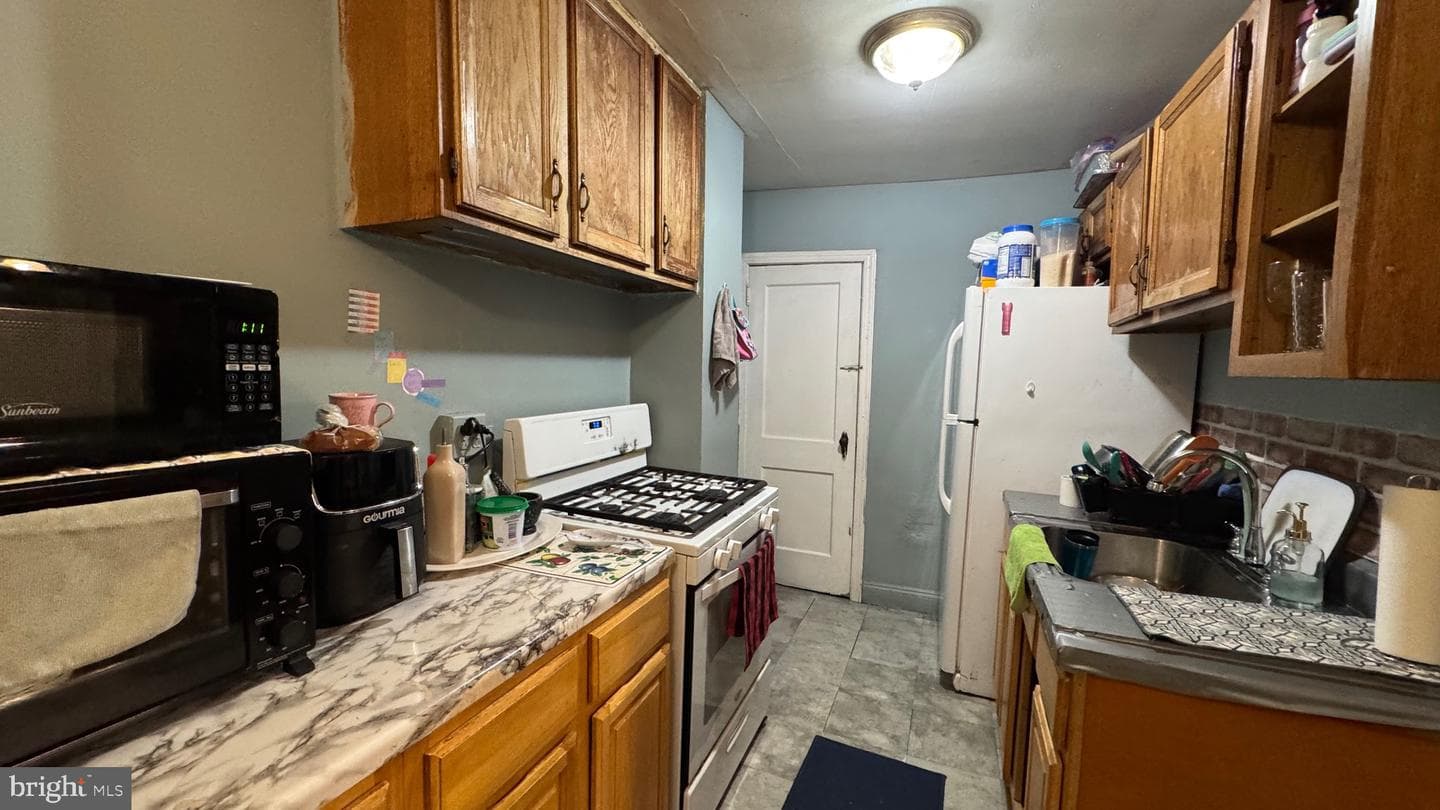 3204 Disston Street photo 5