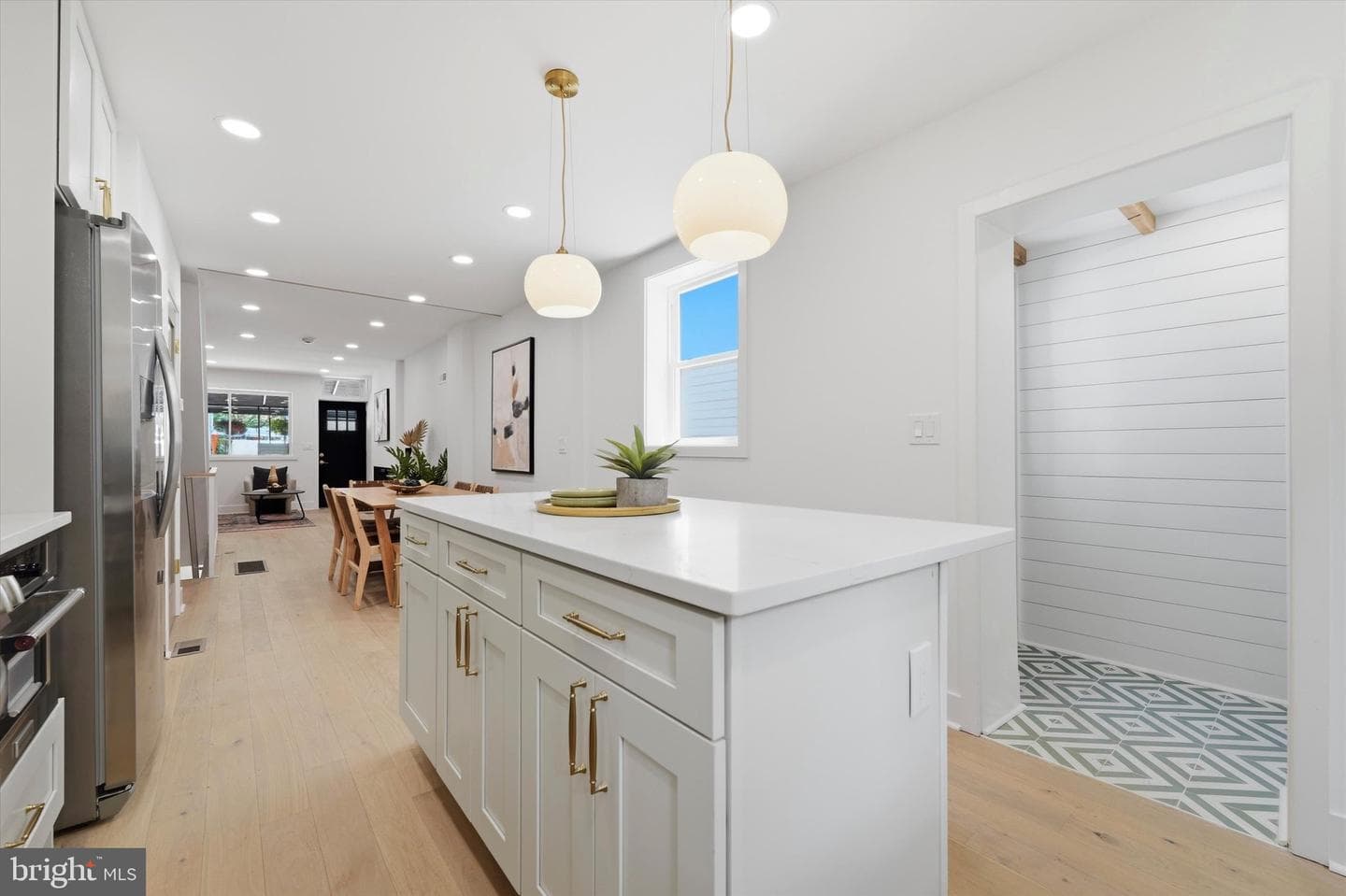 726 Morris Street photo 21