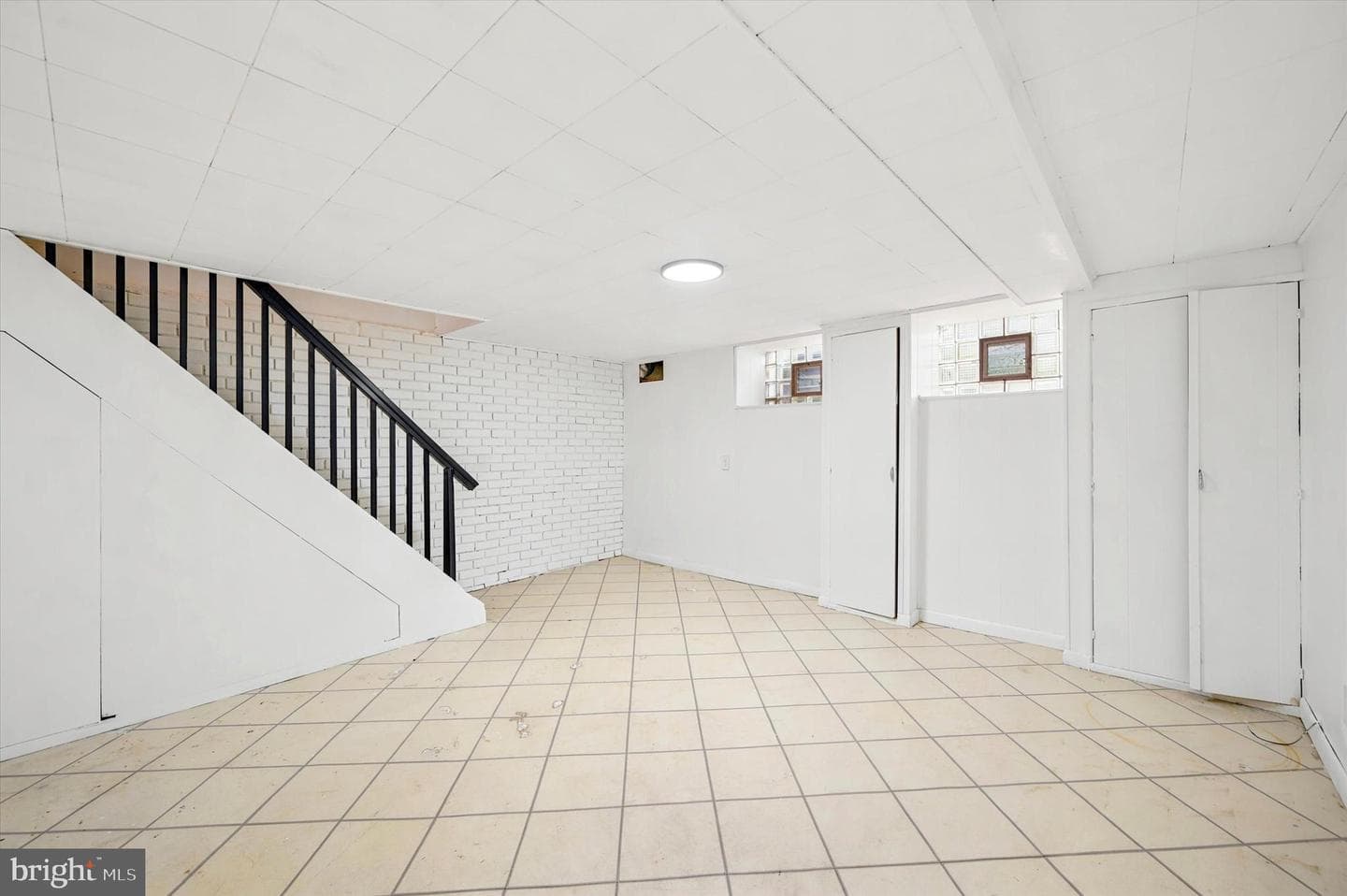 6451 Akron Street photo 22