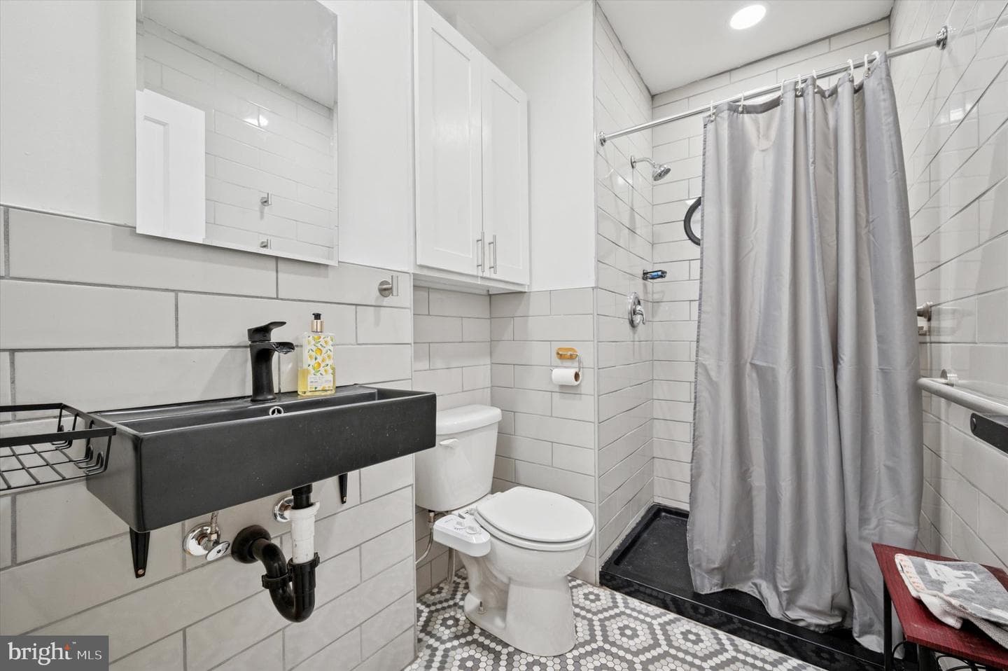 422 N Simpson Street photo 9