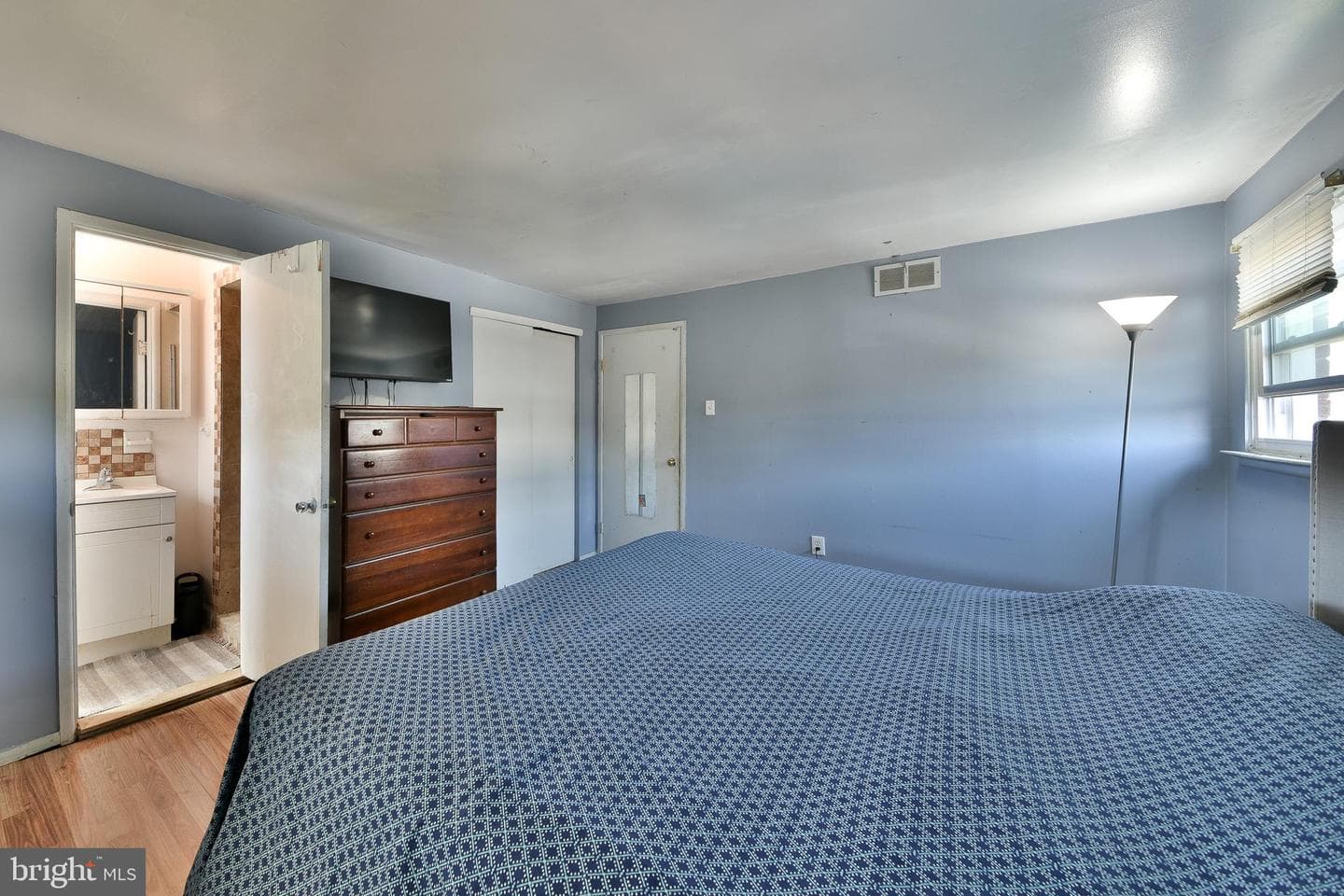 9135 Revere Street photo 13
