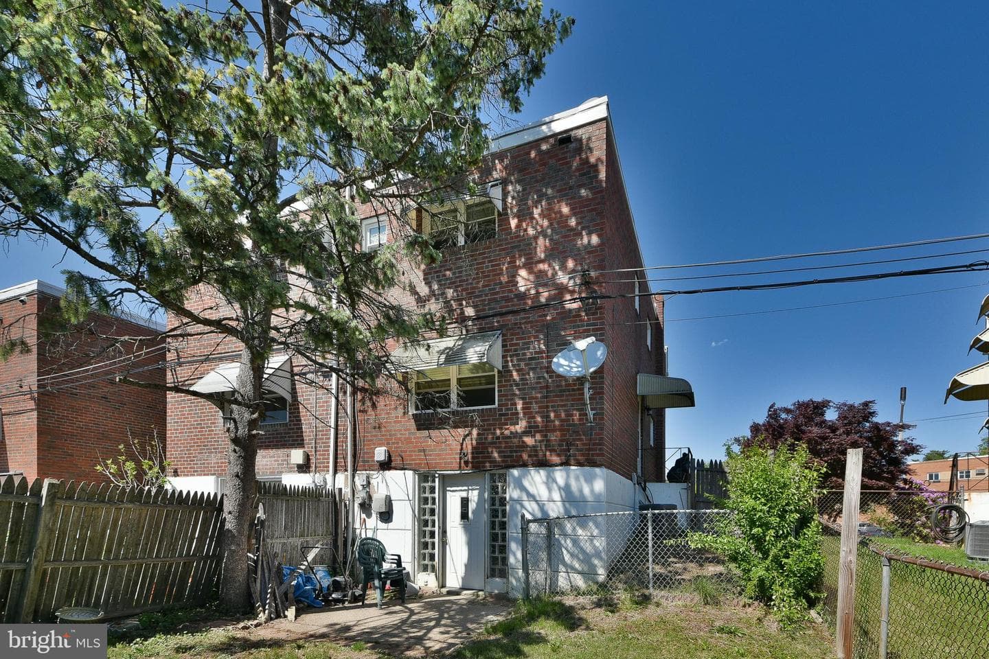 9135 Revere Street photo 21