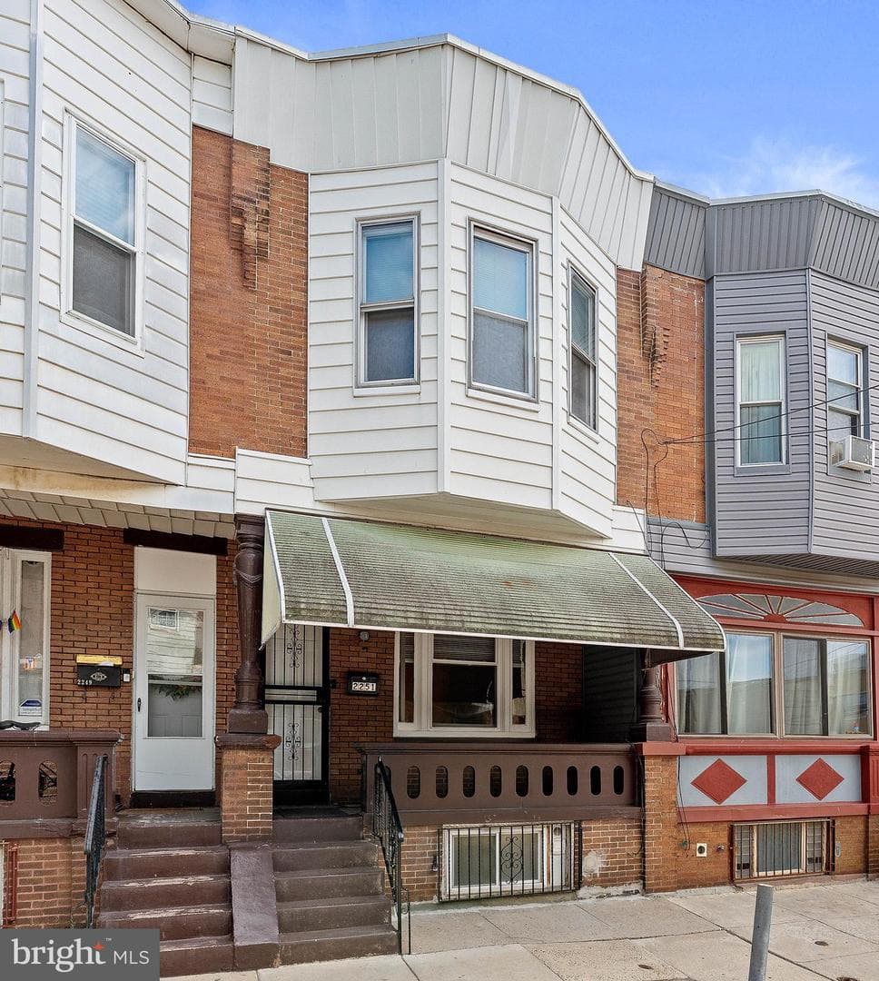2251 S Hemberger Street, Philadelphia
