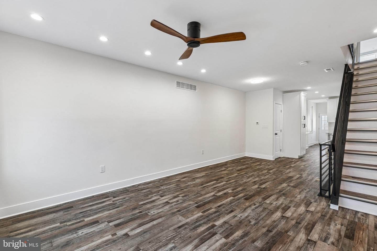 3156 Almond Street photo 17