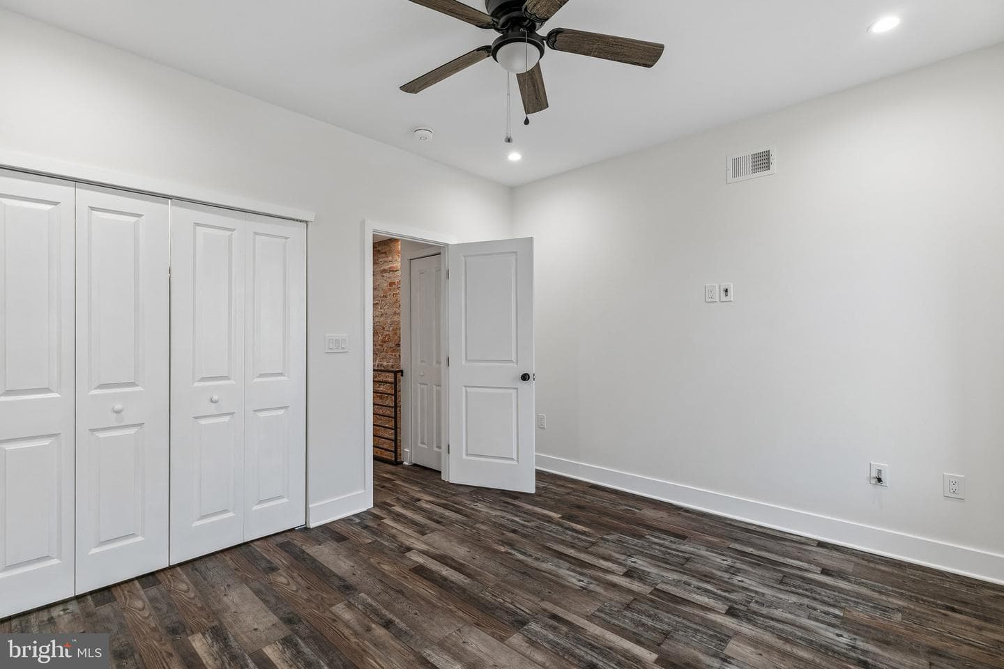 3156 Almond Street photo 33