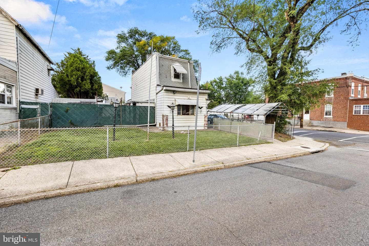 2617 S 76th Street, Philadelphia