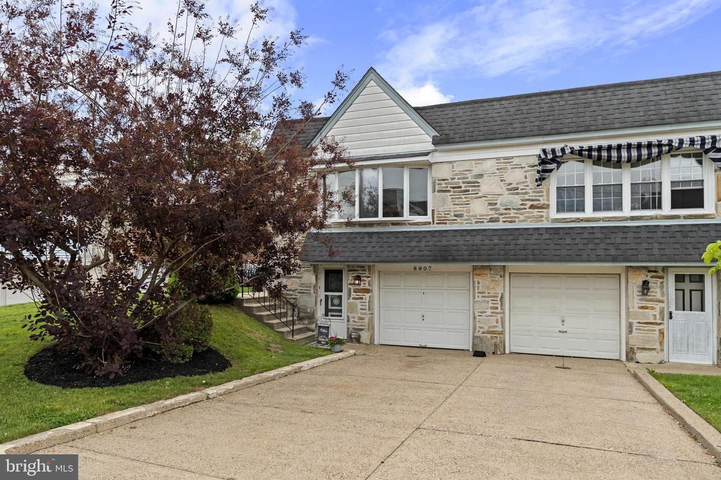 8807 Danbury Street photo 2