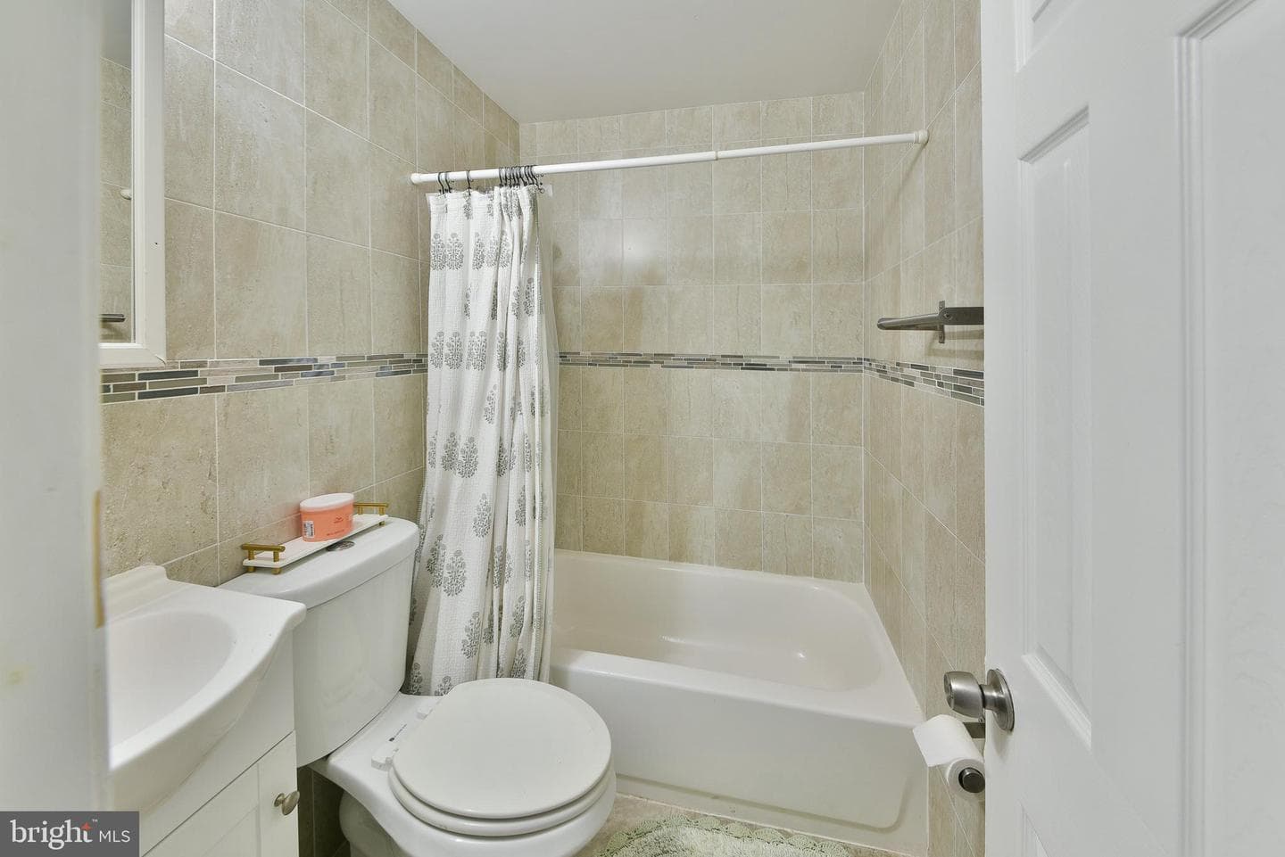 9747 Hoff Street photo 21