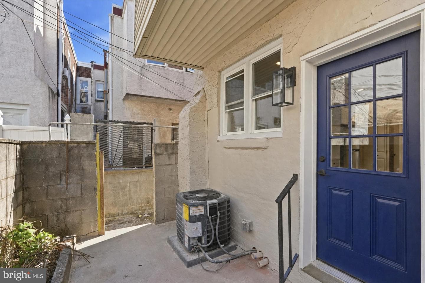 2345 S Bancroft Street photo 24