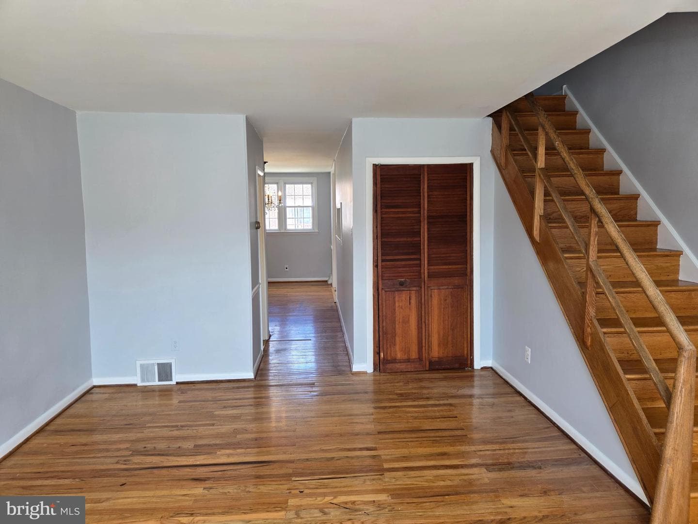 6610 Claridge Street photo 6