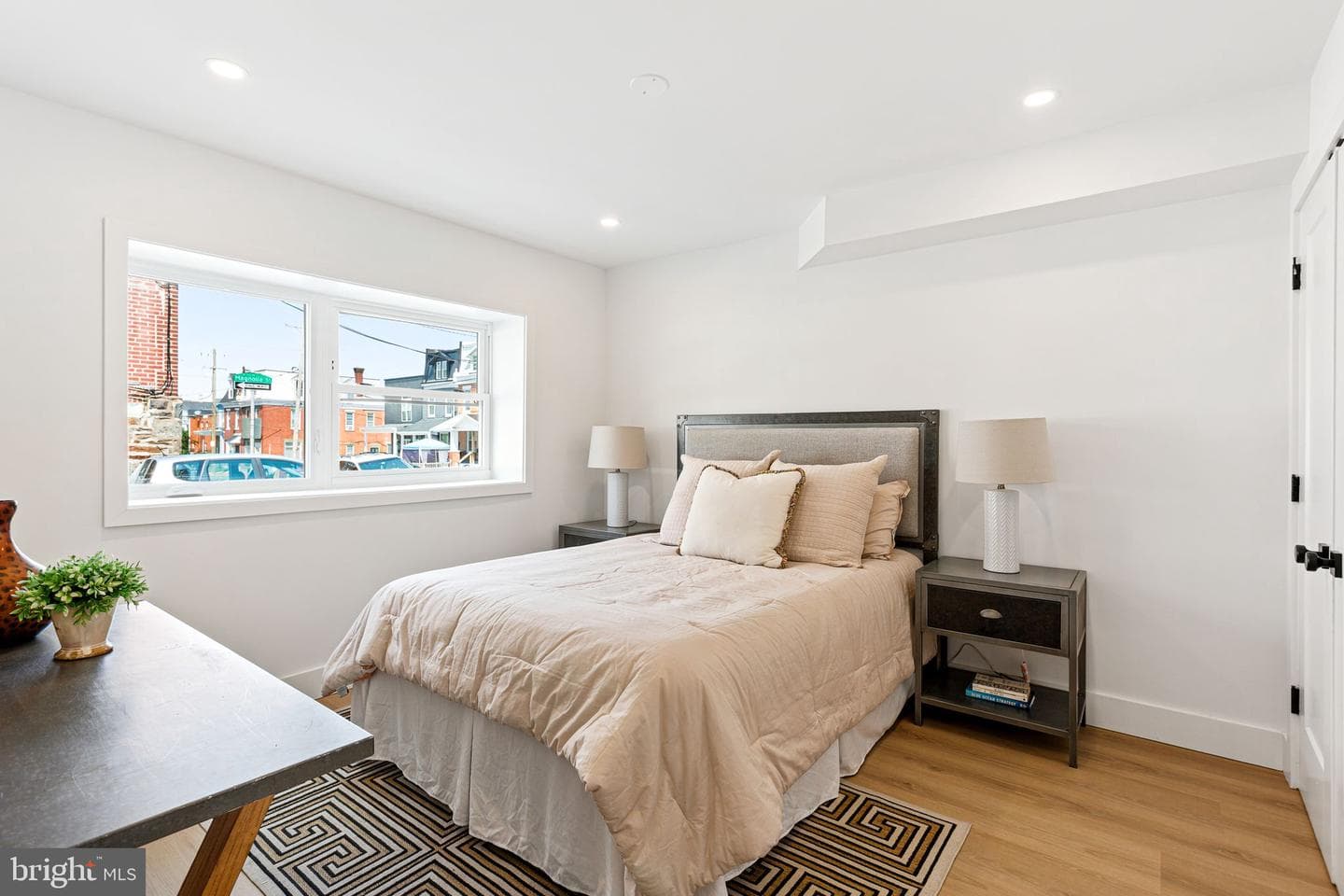 6101 Gardenia Street photo 30